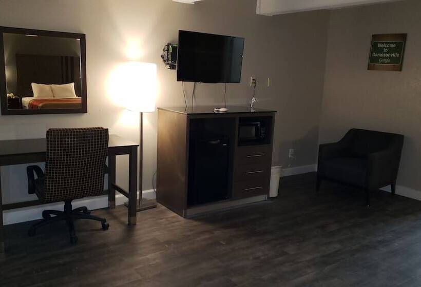 فندق Econo Lodge