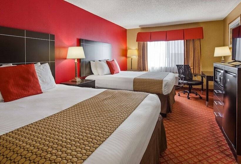 فندق Broadway Inn & Suites