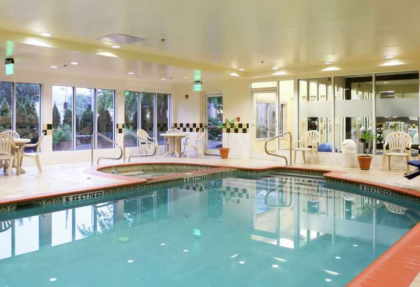 فندق Hilton Garden Inn Secaucus/meadowlands
