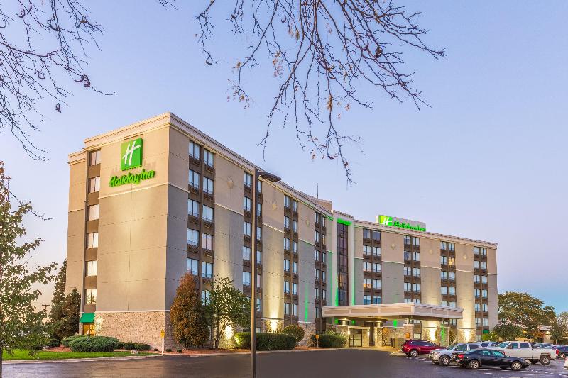 هتل Holiday Inn Rockford, An Ihg