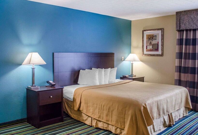 فندق Quality Inn & Suites Medina   Akron West