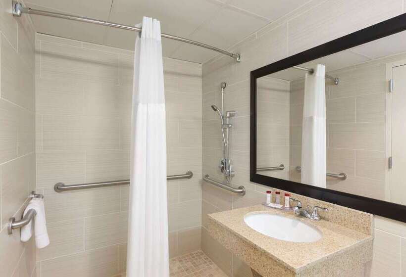 ホテル Ramada By Wyndham Rochelle Park Near Paramus