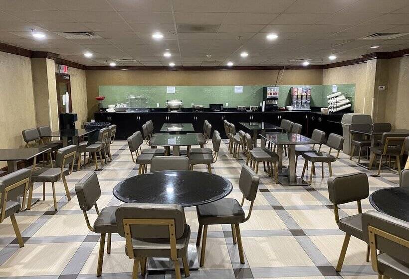 ホテル Ramada By Wyndham Rochelle Park Near Paramus