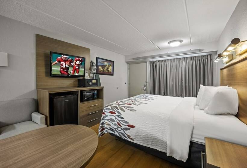 هتل Red Roof Inn Greensboro Airport