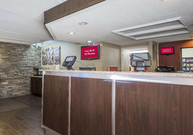 هتل Red Roof Inn Hickory