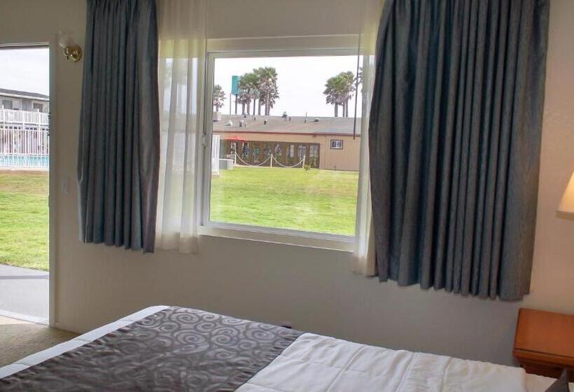 ホテル San Simeon Lodge