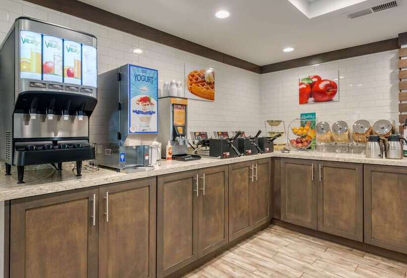 Seafarer Inn & Suites, Ascend Hotel Collection