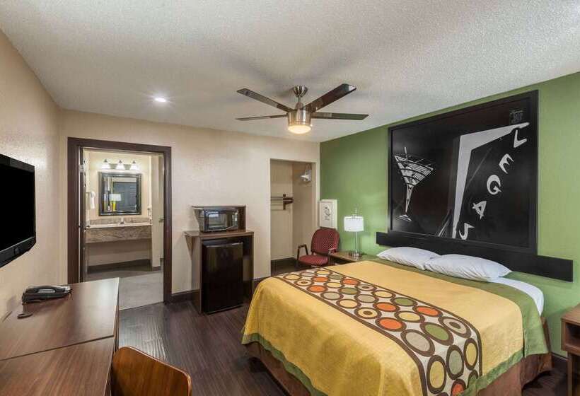 هتل Super 8 By Wyndham Austin University/downtown Area