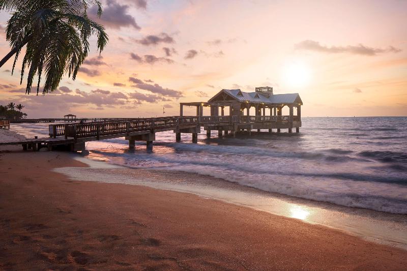 فندق The Reach Key West, Curio Collection By Hilton