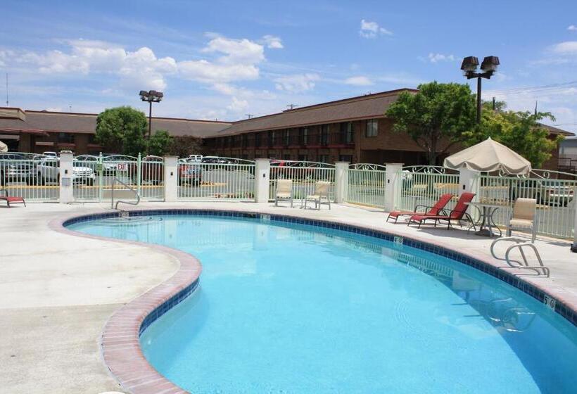 فندق Winnemucca Inn & Casino