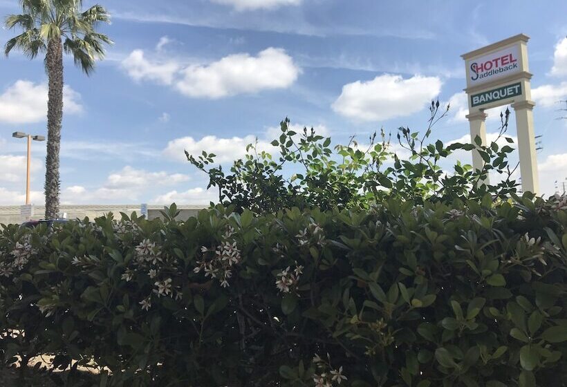 منتجع Saddleback Los Angeles   Norwalk