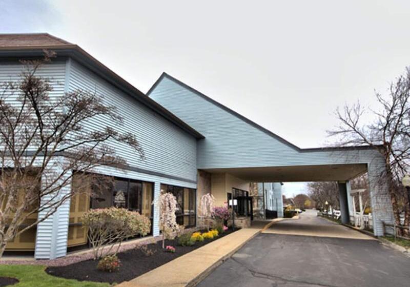 בית מלון כפרי 1620 Plymouth Harbor