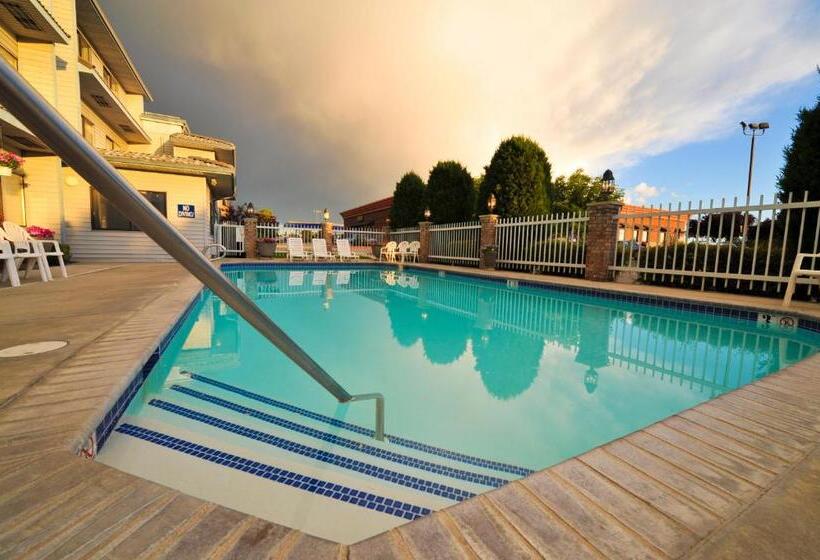 28 Boise Airport, Ascend Hotel Collection