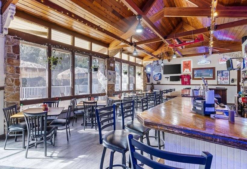 فندق Rodeway Inn