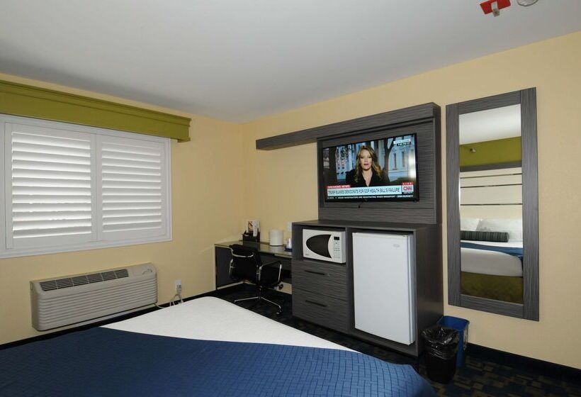酒店 Best Western Antelope Inn & Suites