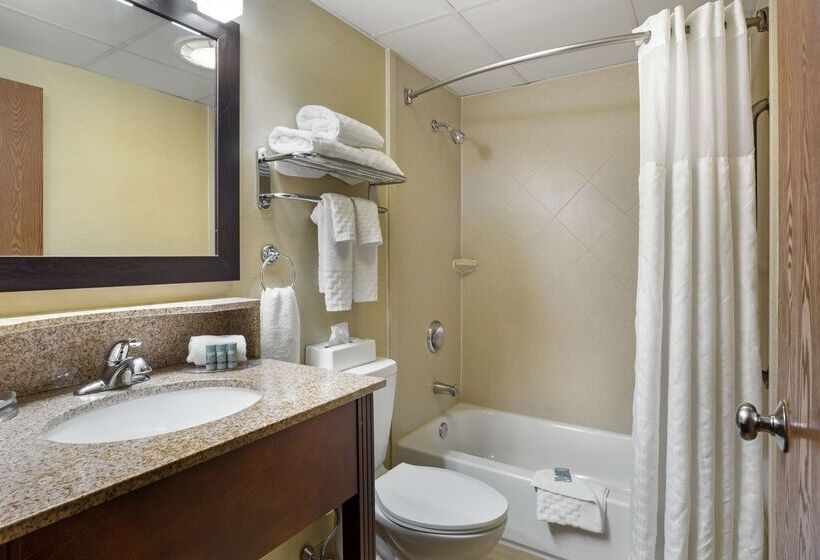 هتل Best Western Plus The Inn At Sharon/foxboro