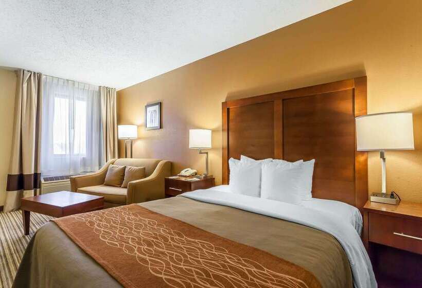 هتل Comfort Inn  Hall Of Fame