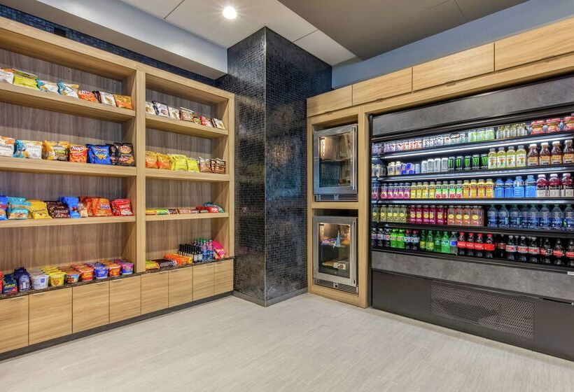 هتل Doubletree By Hilton Birmingham Perimeter Park