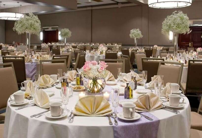 ホテル Doubletree By Hilton  Pittsburghcranberry