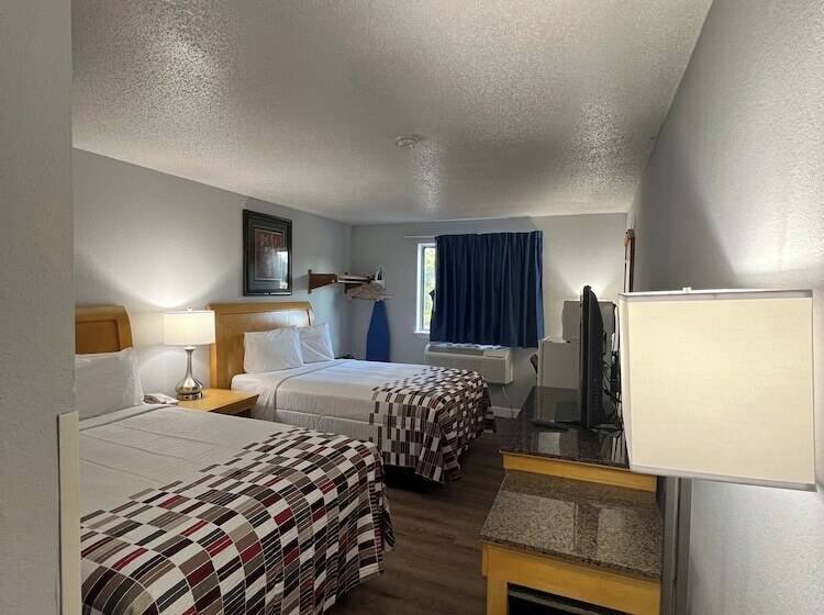 호텔 Economy 7 Inn   Norfolk