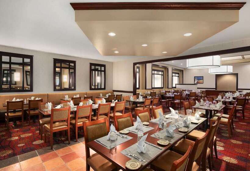 בית מלון כפרי Embassy Suites By Hilton Chicago O Hare Rosemont