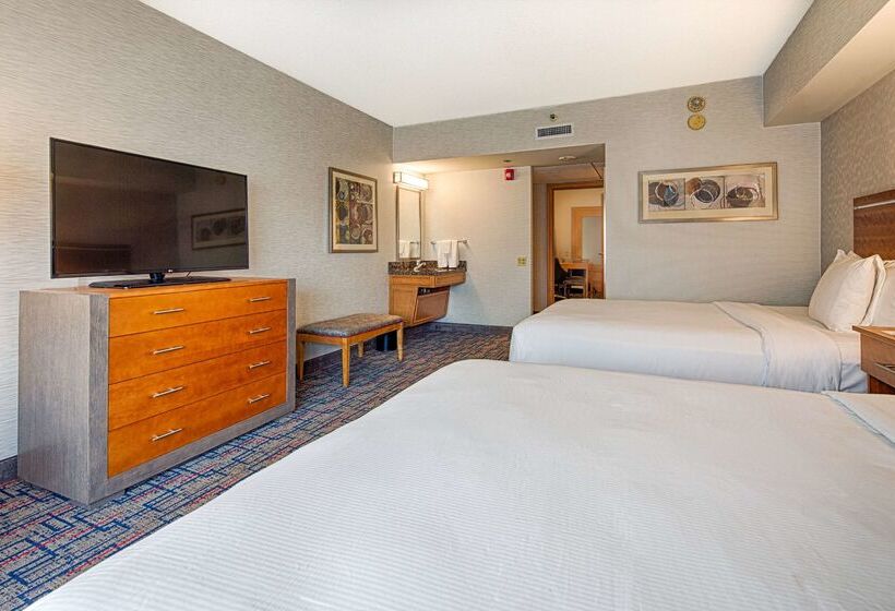 בית מלון כפרי Embassy Suites By Hilton Chicago O Hare Rosemont