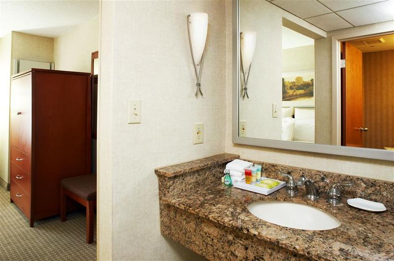 בית מלון כפרי Four Points By Sheraton Charlotte