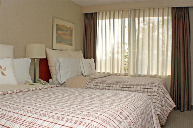 בית מלון כפרי Four Points By Sheraton Charlotte