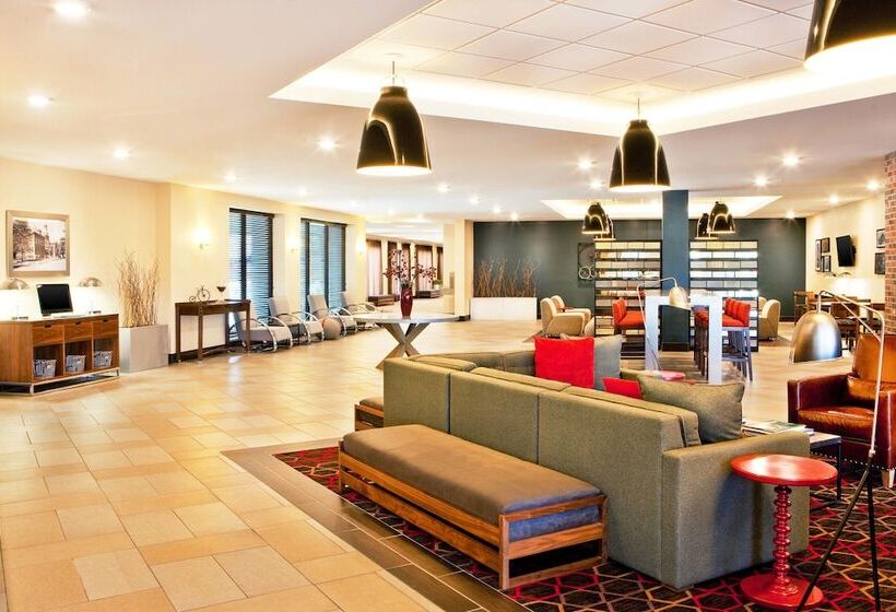 Отель Four Points By Sheraton Saginaw