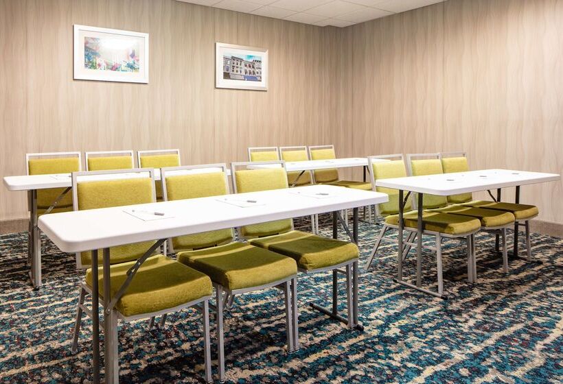 酒店 Hampton Inn Freeport