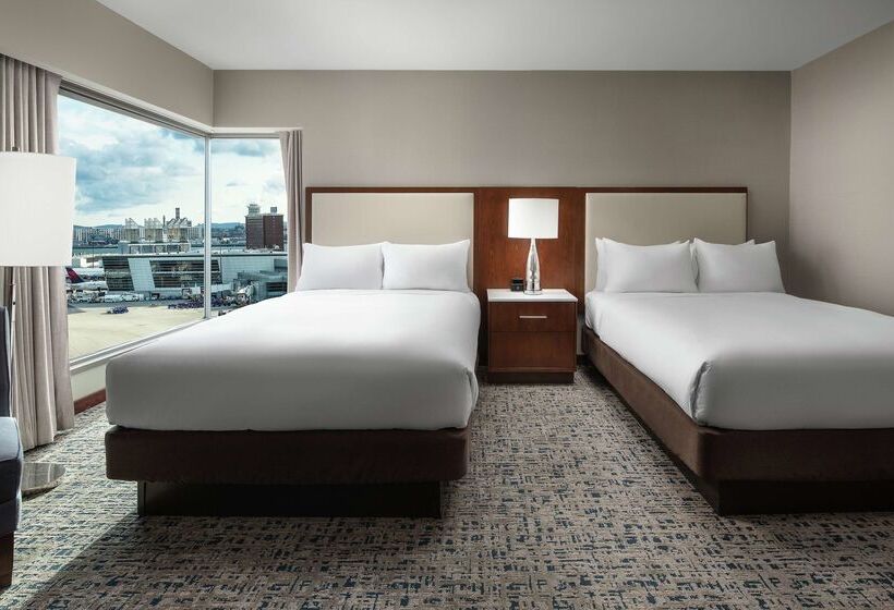 هتل Hilton Boston Logan Airport