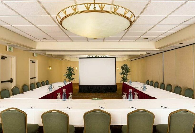 فندق Hilton Sonoma Wine Country