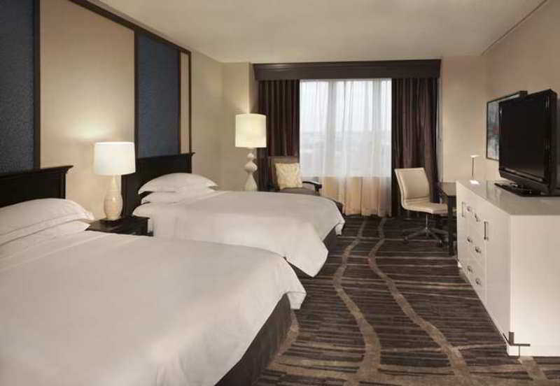 فندق Hilton St. Petersburg Bayfront