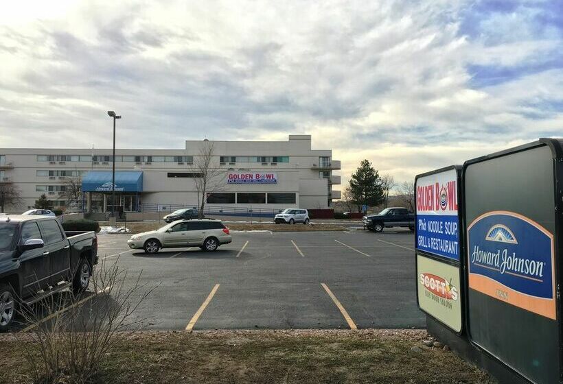 Отель Howard Johnson By Wyndham Denver West