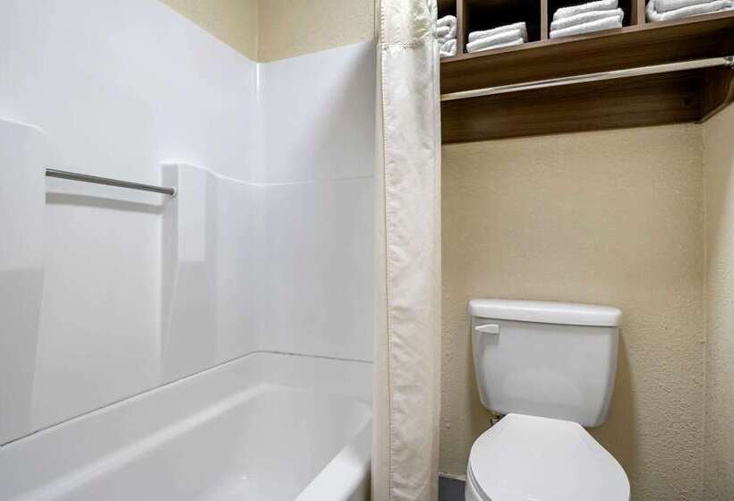בית מלון כפרי Quality Inn San Angelo