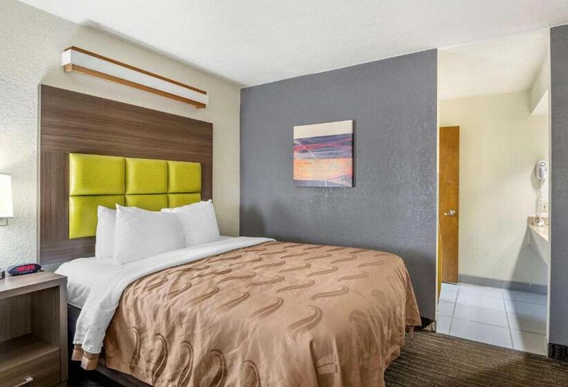 בית מלון כפרי Quality Inn San Angelo