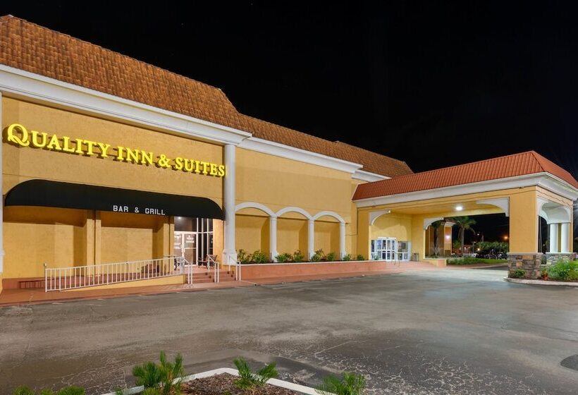 ホテル Quality Inn & Suites Conference Center