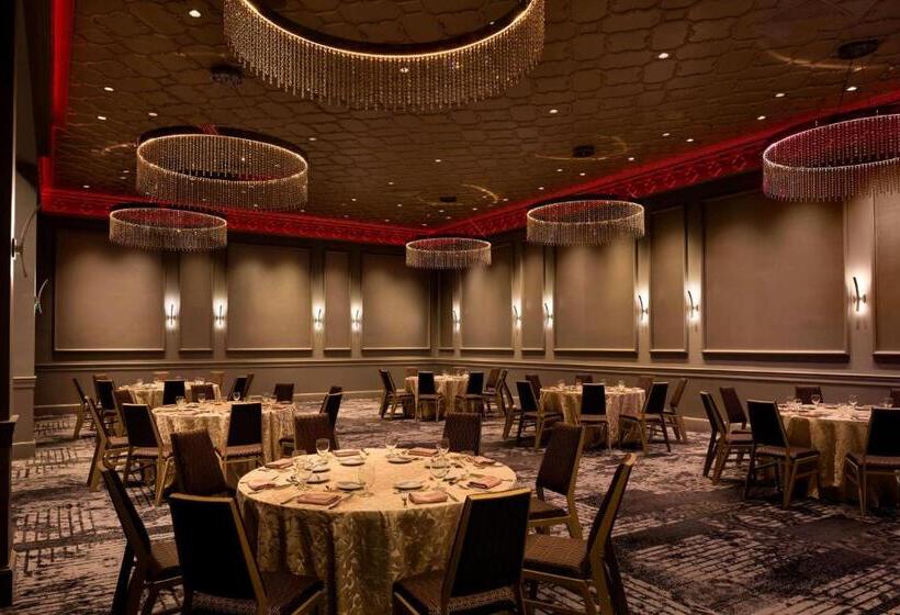 هتل Sheraton Commander