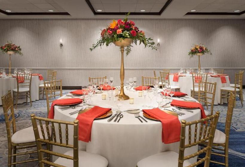 هتل Sheraton Madison