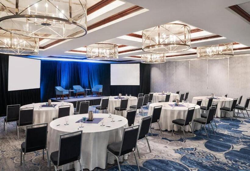 هتل Sheraton Madison
