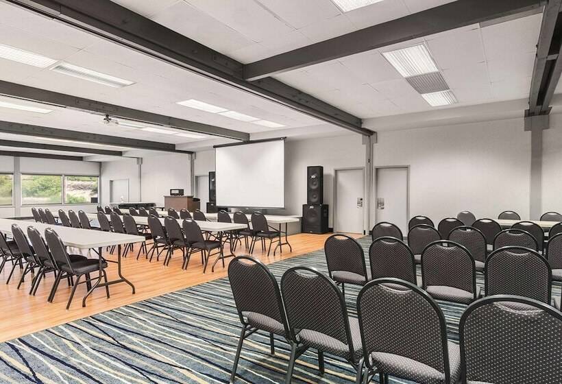 Columbia River Hotel, Ascend Hotel Collection