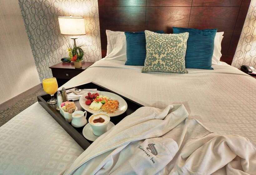 בית מלון כפרי Somerset Inn Troy