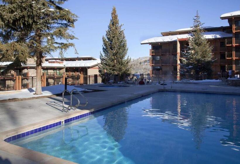 هتل Stonebridge Inn