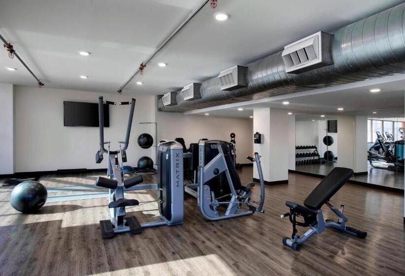 فندق Winstonsalem Marriott