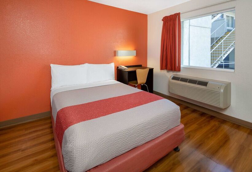 Motel 6ventura, Ca  South