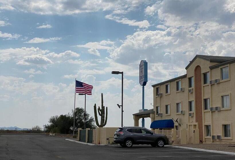 מוטל Americas Choice Inn & Suites