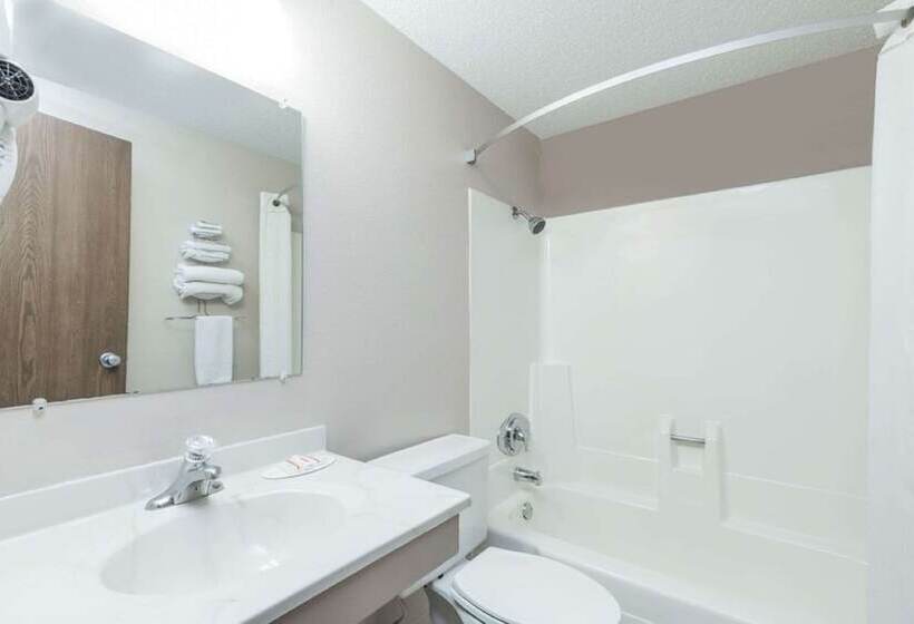 مُتل Glendive Lodge