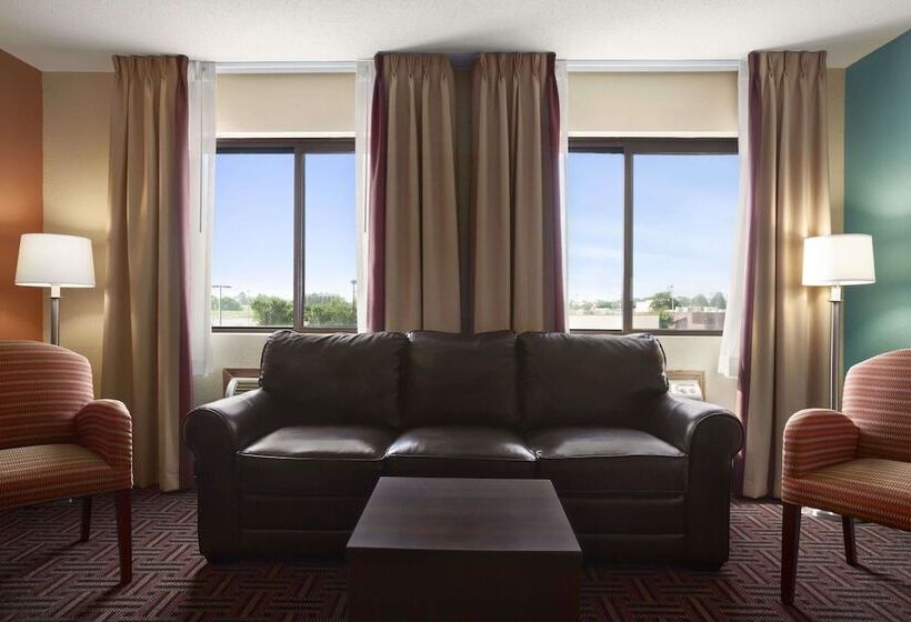 汽车旅馆  Super 8 By Wyndham Fairview Heightsst. Louis