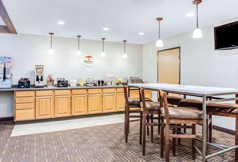汽车旅馆  Super 8 By Wyndham Green Bay Near Stadium