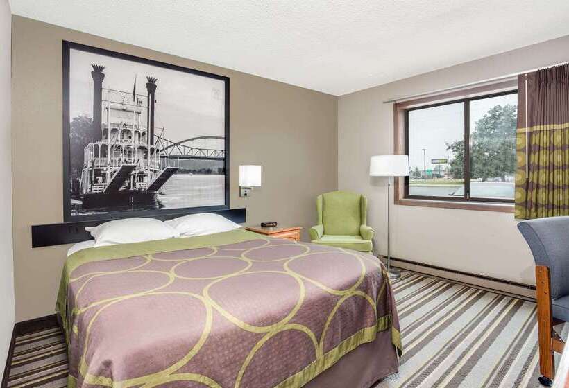 汽车旅馆  Super 8 By Wyndham Green Bay Near Stadium